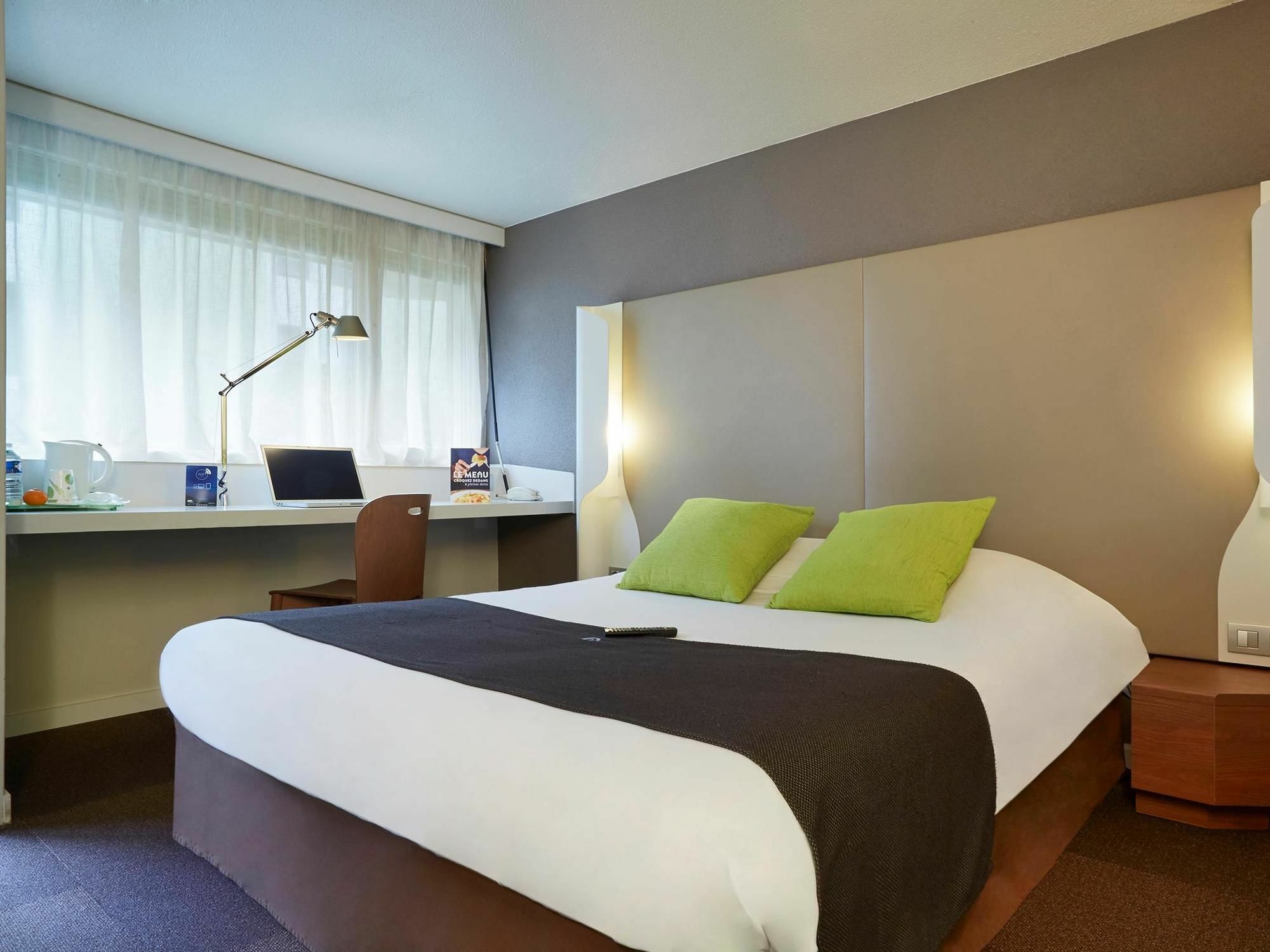 Campanile Tours Sud - Chambray-Les-Tours Hotell Eksteriør bilde